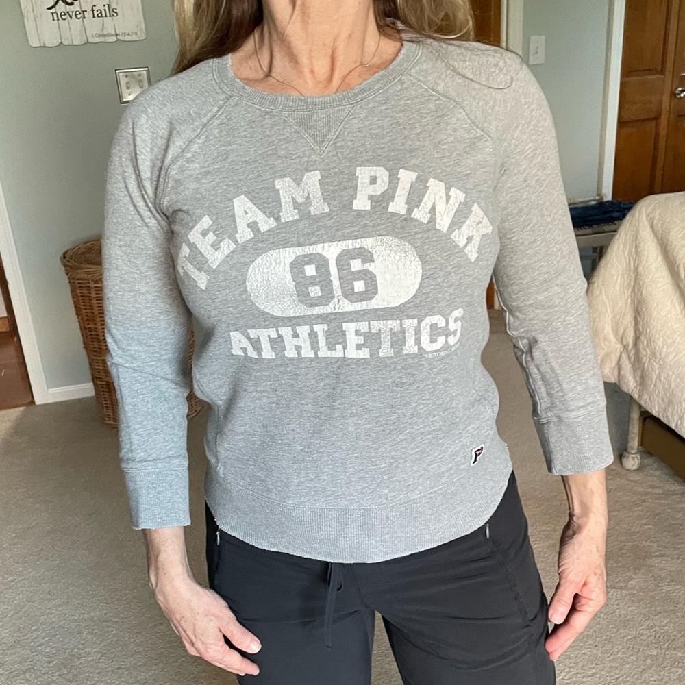 Vintage Team PINK 86 Athletics Size M